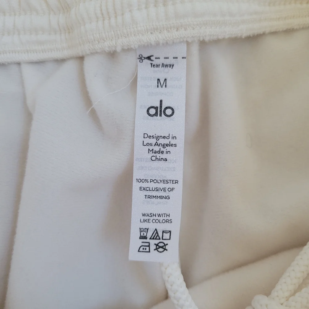 Alo Yoga Prizewinner Pant Medium M Cream High Rise Athletic Lounge Chic StyleFit